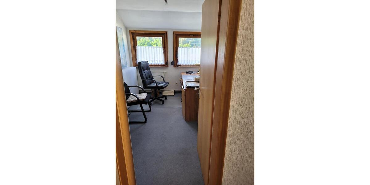 Einfamilienhaus Daaden - 6.5 Zimmer, 130 m&sup2;, 170.000&euro; | Angebot:24552063