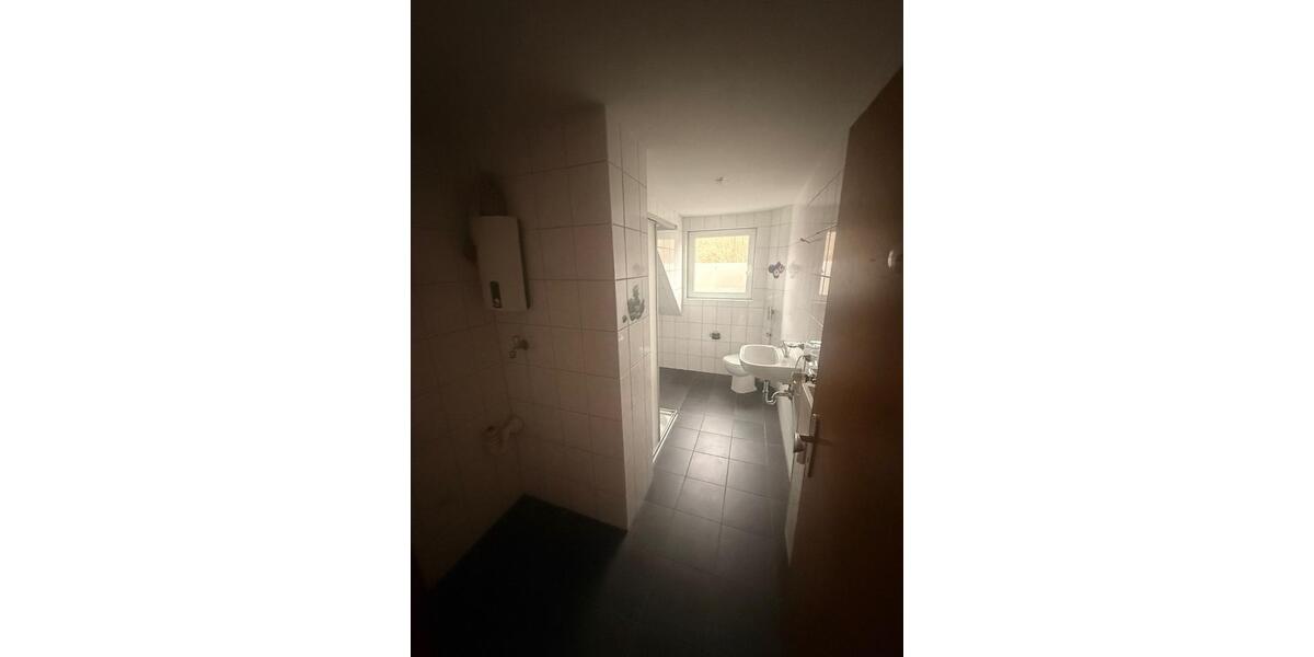 Etagenwohnung Siegen Dillnhütten - 3 Zimmer, 77 m&sup2;, 577&euro; | Angebot:25646308