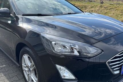 Ford Focus 48.000 km 13.950 &euro; Drolshagen 57489