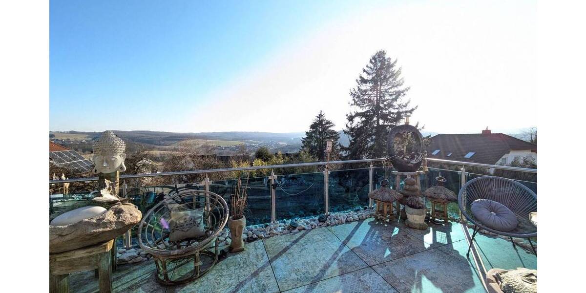 Einfamilienhaus Gebhardshain VG - 8 Zimmer, 333 m&sup2;, 898.000&euro; | Angebot:25738123