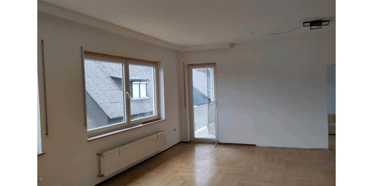 Erdgeschoßwohnung Daaden - 3 Zimmer, 119 m&sup2;, 1.050&euro; | Angebot:25286723