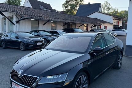 Skoda Superb 169.900 km 15.890 &euro; Neunkirchen 57290