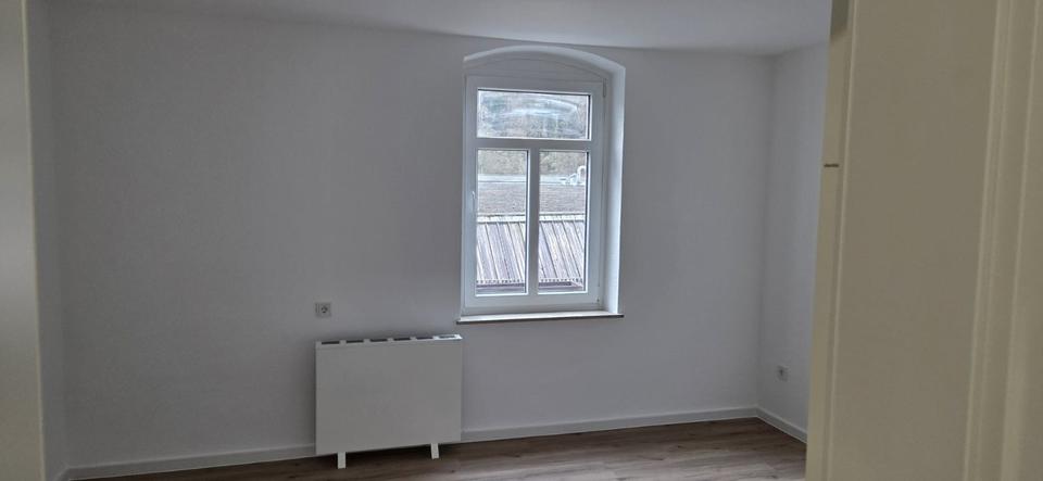 Etagenwohnung Morsbach - 4 Zimmer, 77 m&sup2;, 700&euro; | Angebot:25964005