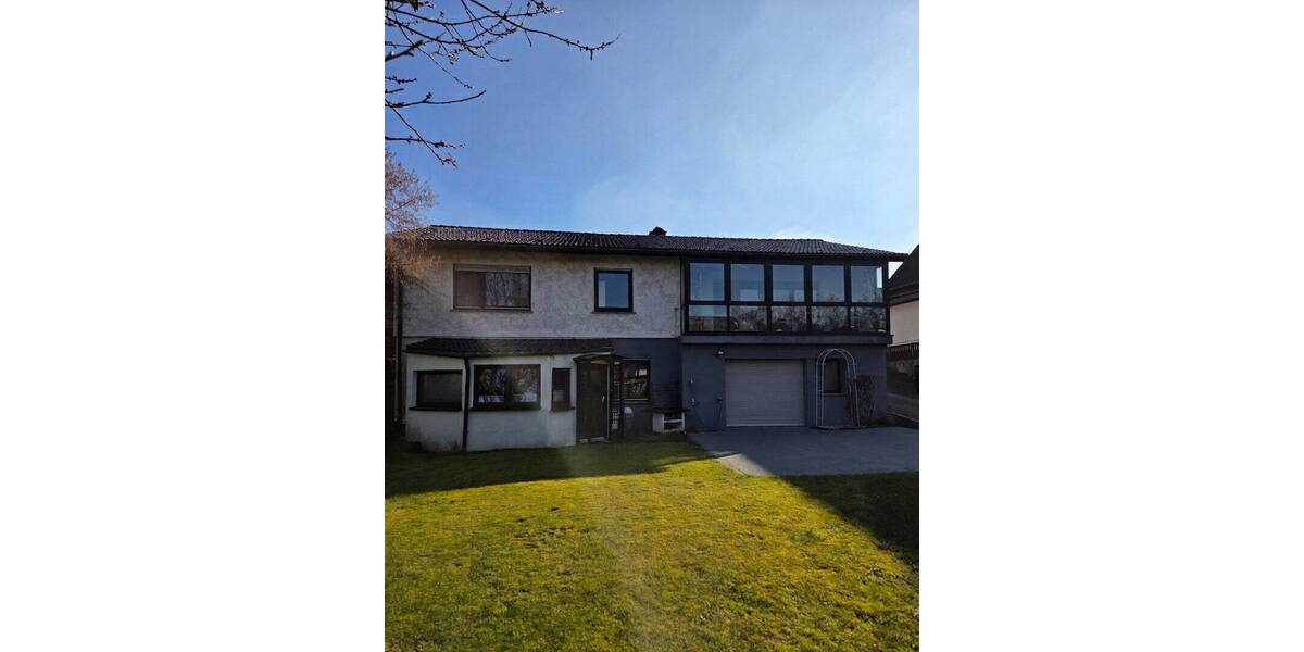 Bungalow Waldbröl Hermesdorf - 5 Zimmer, 149 m&sup2;, 330.000&euro; | Angebot:25986104