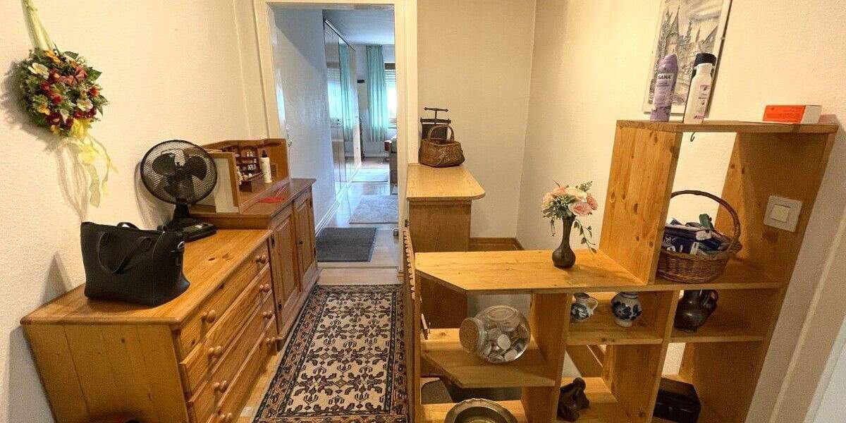 Einfamilienhaus Herborn - Burg Burg - 4 Zimmer, 117 m&sup2;, 190.000&euro; | Angebot:25834775