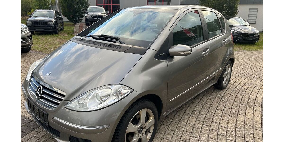 Mercedes-Benz A 200 199.200 km 1.000 &euro; Lennestadt (Meggen)…. 57368