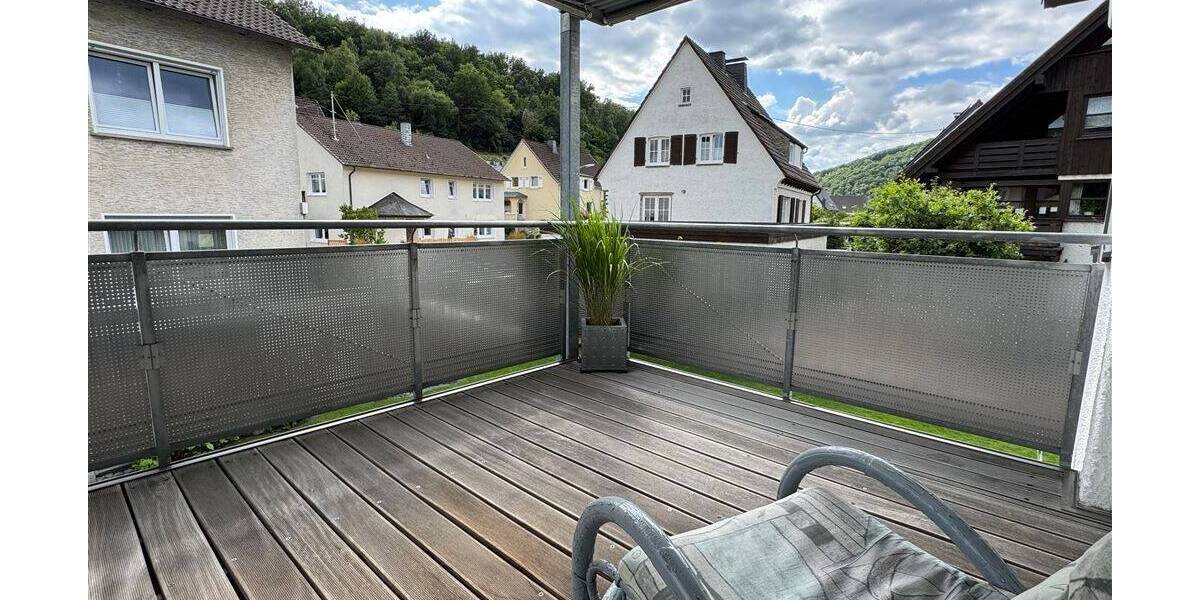 Mehrfamilienhaus, Wohnhaus Lennestadt Meggen - 9 Zimmer, 244 m&sup2;, 395.000&euro; | Angebot:25771706