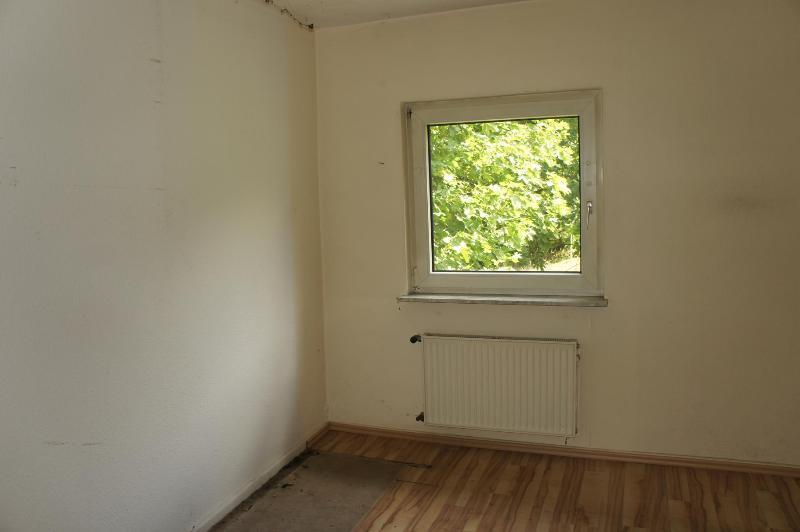 **TEILRENOVIERTES EFH SUCHT SELBERMACHER - FÜR KLEINES GELD-IN MUDERSBACH** - Einfamilienhaus Mudersbach Birken | Angebot:27121918