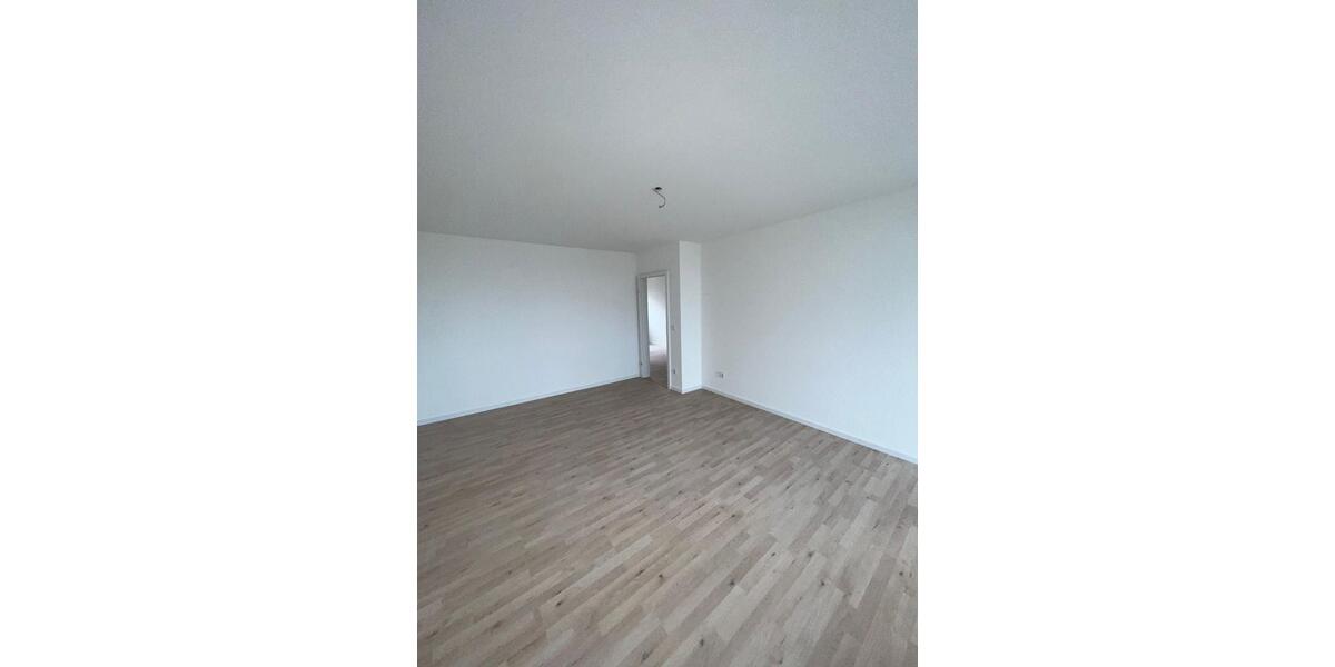 Etagenwohnung Hamm (Sieg) - 3 Zimmer, 84 m&sup2;, 1.120&euro; | Angebot:25853666