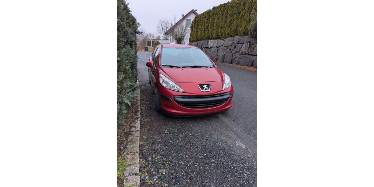 Peugeot 207 85.000 km 3.699 &euro; Dillenburg 35684