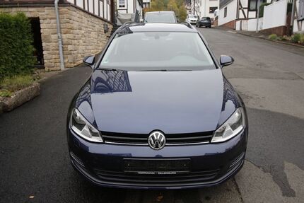 VW Golf 126.000 km 9.499 &euro; Dillenburg 35686