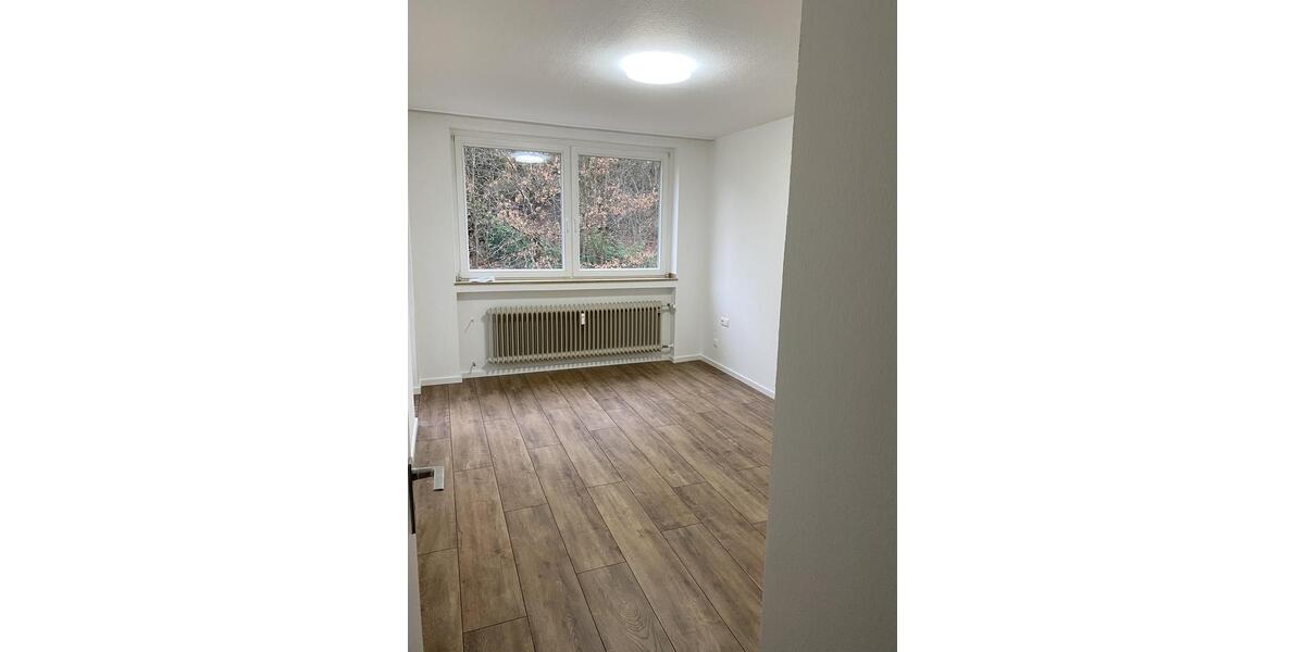 Etagenwohnung Siegen Kaan-Marienborn - 3 Zimmer, 96 m&sup2;, 960&euro; | Angebot:25884328