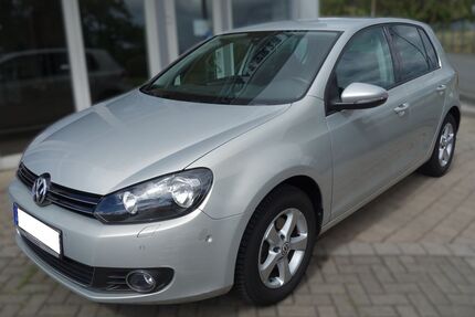 VW Golf 68.000 km 9.850 &euro; Herborn 35745