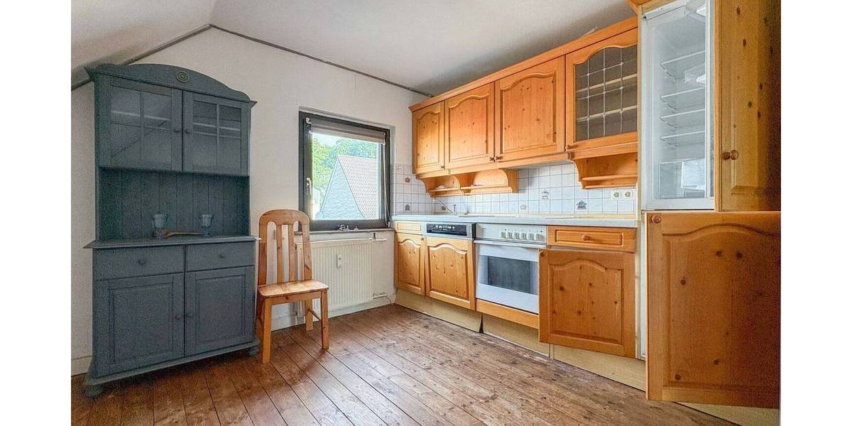 Mehrfamilienhaus, Wohnhaus Betzdorf - 9 Zimmer, 280 m&sup2;, 298.900&euro; | Angebot:25691886