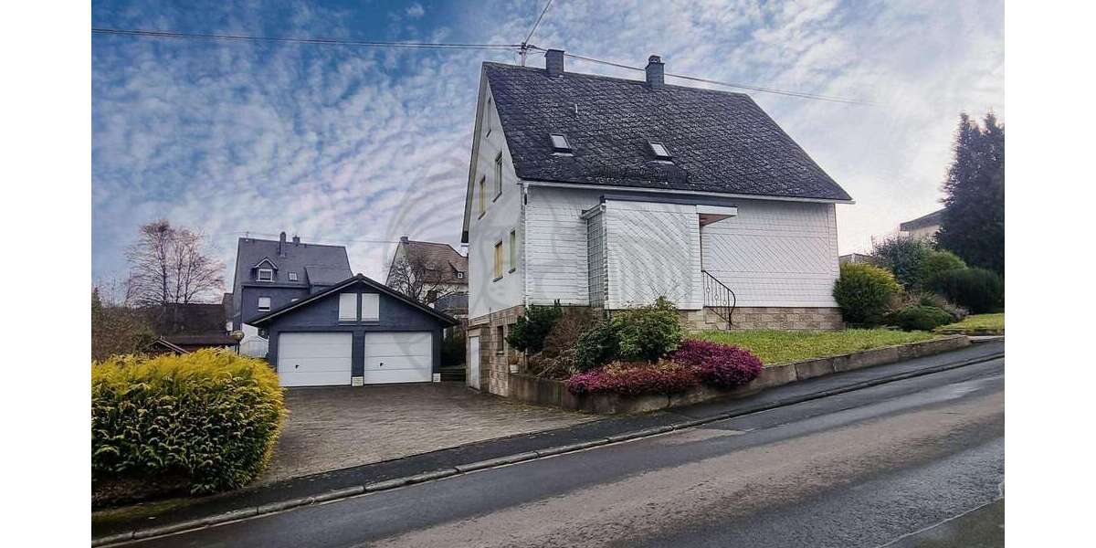 Einfamilienhaus Rennerod - 4 Zimmer, 120 m&sup2;, 185.000&euro; | Angebot:26102525