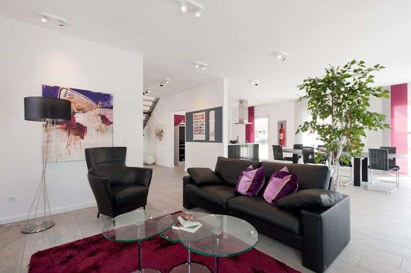 Mehrfamilienhaus, Wohnhaus Emmerzhausen - 6 Zimmer, 136 m&sup2;, 365.000&euro; | Angebot:25737042