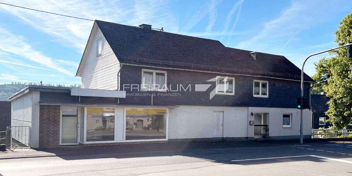 Einfamilienhaus Neunkirchen - 6 Zimmer, 143 m&sup2;, 159.000&euro; | Angebot:27056446
