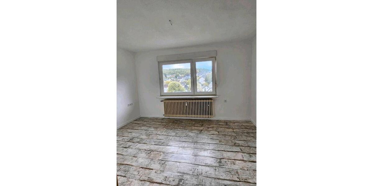 Etagenwohnung Olpe - 3 Zimmer, 107 m&sup2;, 1.050&euro; | Angebot:26643583