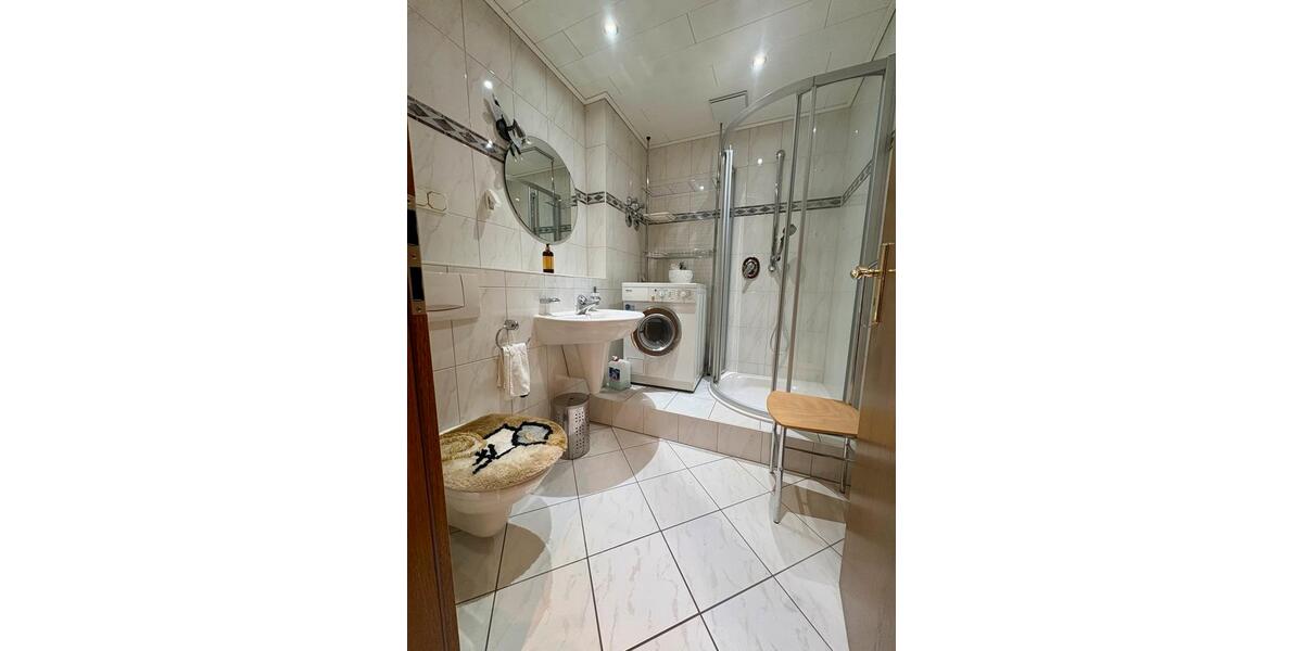 Dachgeschoßwohnung Bad Marienberg (Westerwald) - 3 Zimmer, 122 m&sup2;, 299.000&euro; | Angebot:25394308