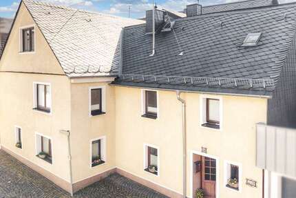 Haus Hachenburg - 7 Zimmer, 225 m&sup2;, 275.000&euro; | Angebot:26132435