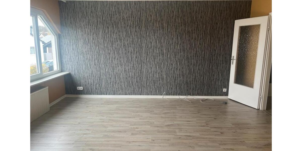 Dachgeschoßwohnung Attendorn - 1 Zimmer, 75 m&sup2;, 700&euro; | Angebot:25635950