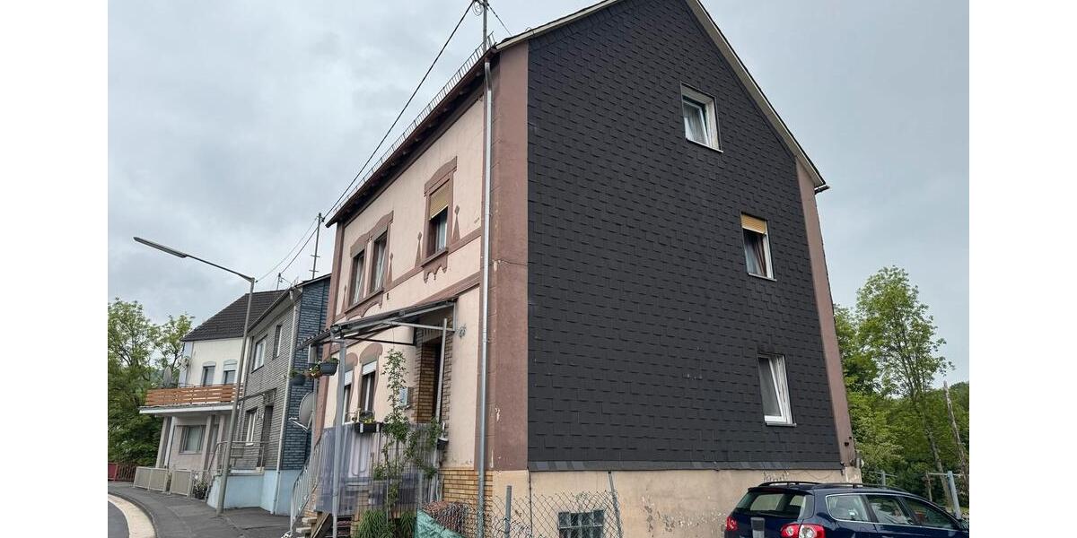 Einfamilienhaus Herdorf - 7 Zimmer, 200.000&euro; | Angebot:20768711