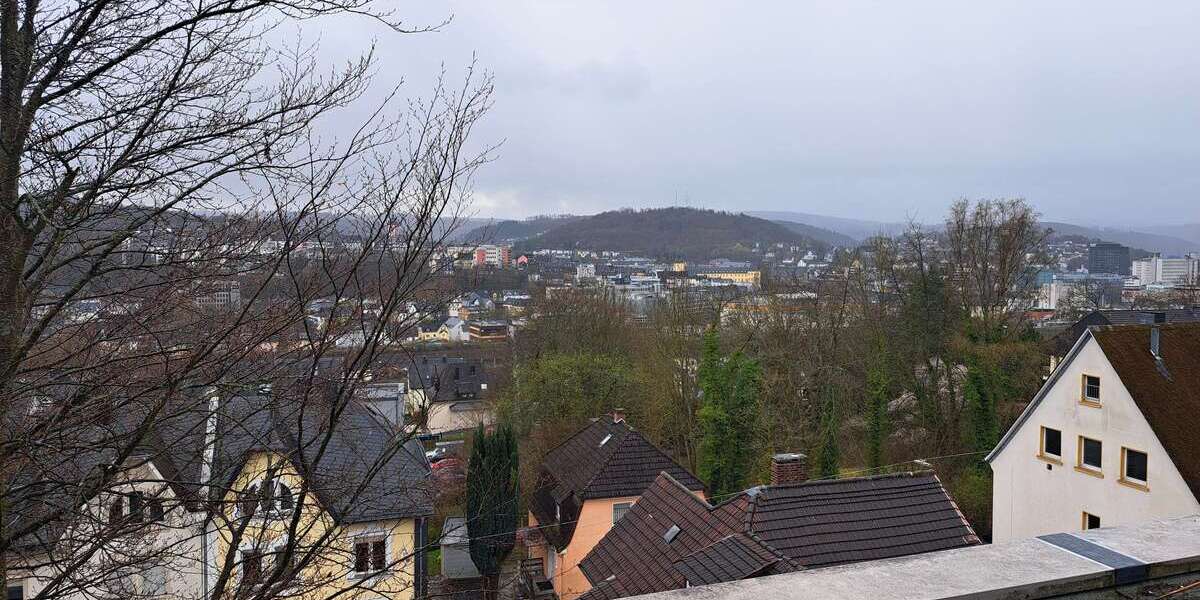 Etagenwohnung Siegen - 3 Zimmer, 87 m&sup2;, 470&euro; | Angebot:26131084