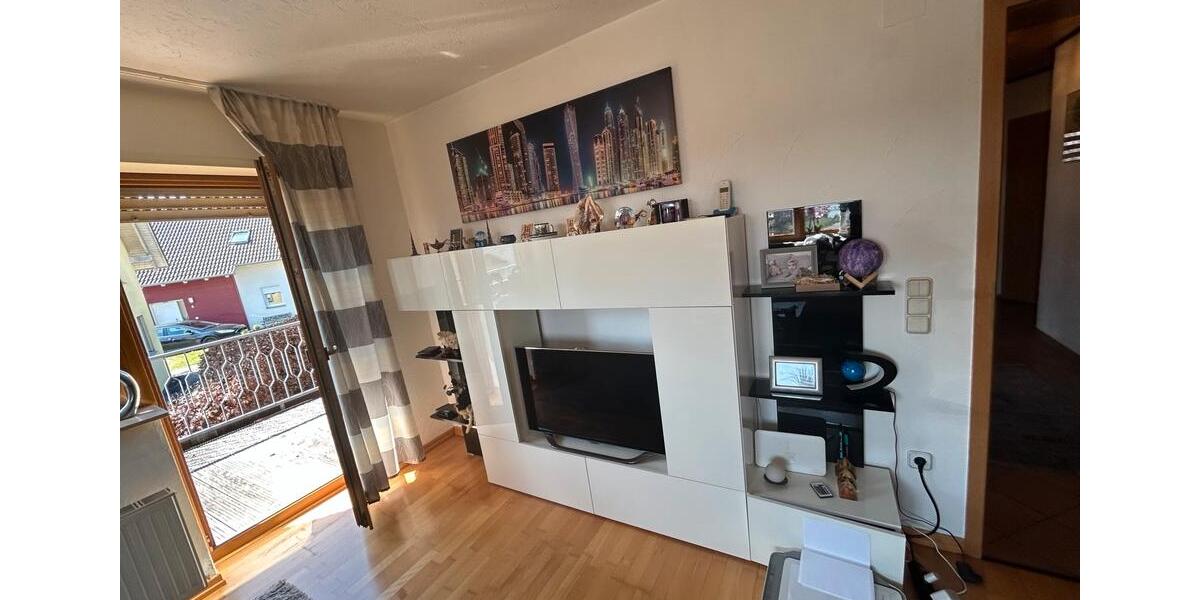 Etagenwohnung Attendorn - 3 Zimmer, 90 m&sup2;, 800&euro; | Angebot:25840810