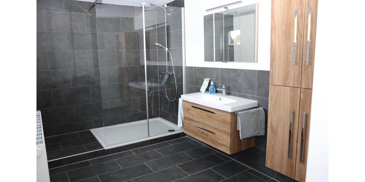 Doppelhaushälfte Steinebach/Sieg Sieg - 5 Zimmer, 150 m&sup2;, 1.100&euro; | Angebot:26500221