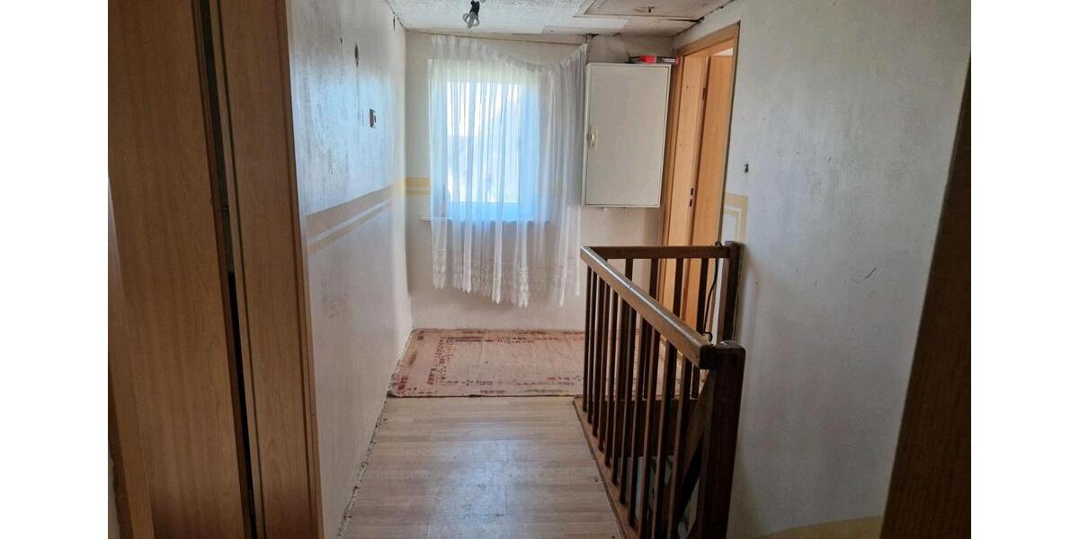 Einfamilienhaus Etzbach - 6 Zimmer, 120 m&sup2;, 65.000&euro; | Angebot:25299405