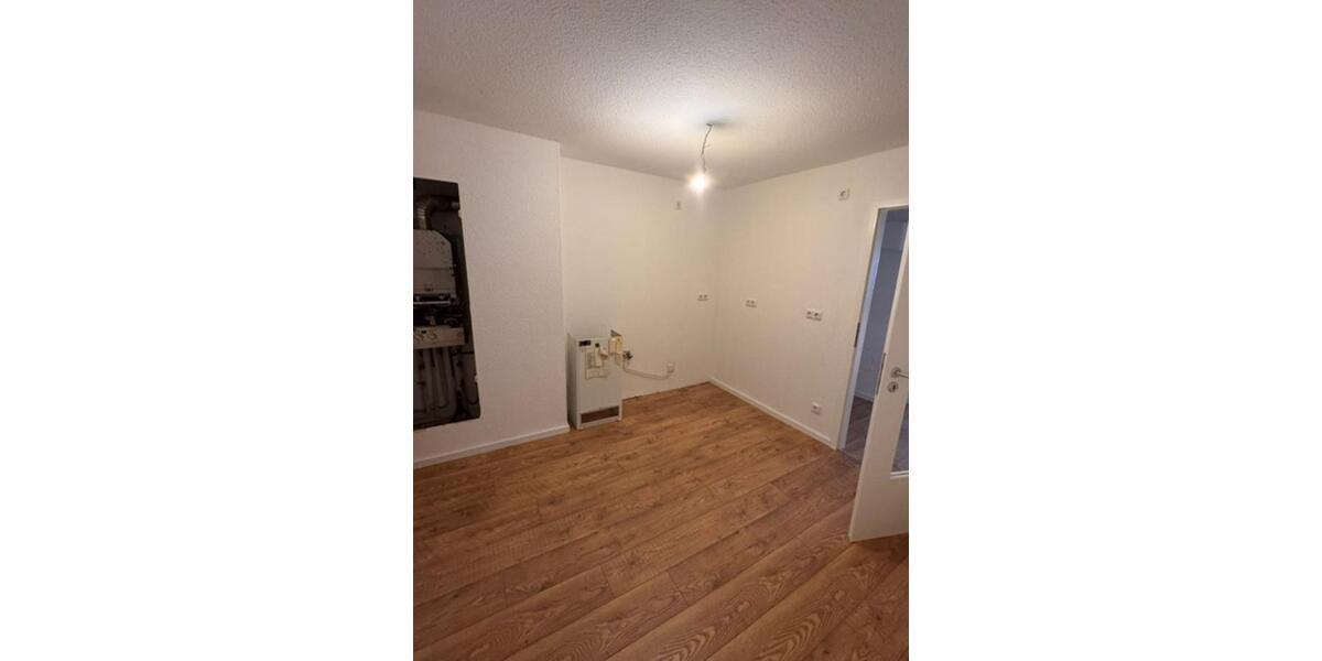 Etagenwohnung Siegen - 2 Zimmer, 70 m&sup2;, 625&euro; | Angebot:25457232