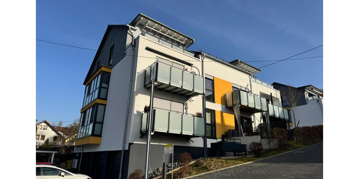 Etagenwohnung Siegen - 2 Zimmer, 60 m&sup2;, 680&euro; | Angebot:25806766
