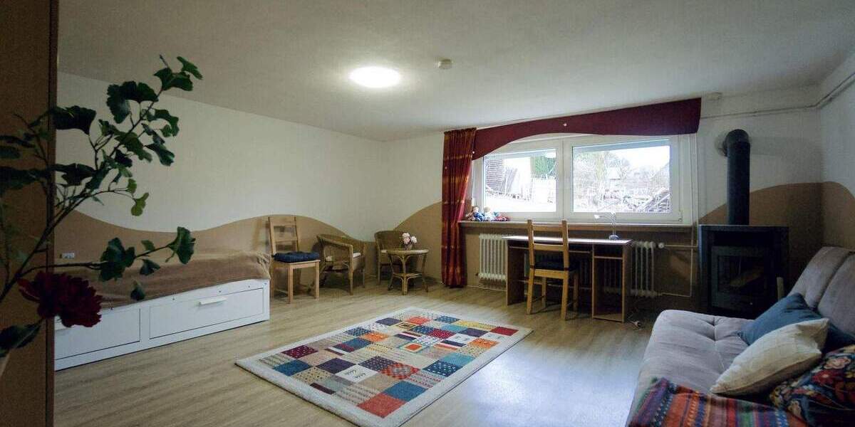 Doppelhaushälfte Erndtebrück Röspe - 6 Zimmer, 154 m&sup2;, 219.000&euro; | Angebot:25686195
