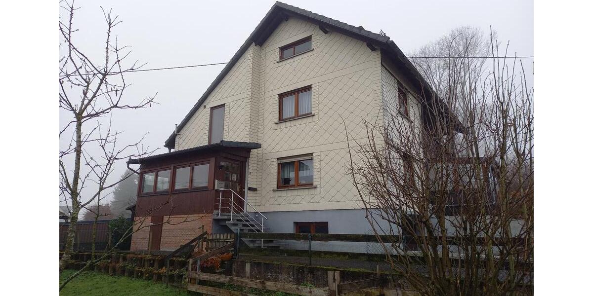Einfamilienhaus Hellenhahn-Schellenberg Schellenberg - 7 Zimmer, 166 m&sup2;, 239.000&euro; | Angebot:24849900
