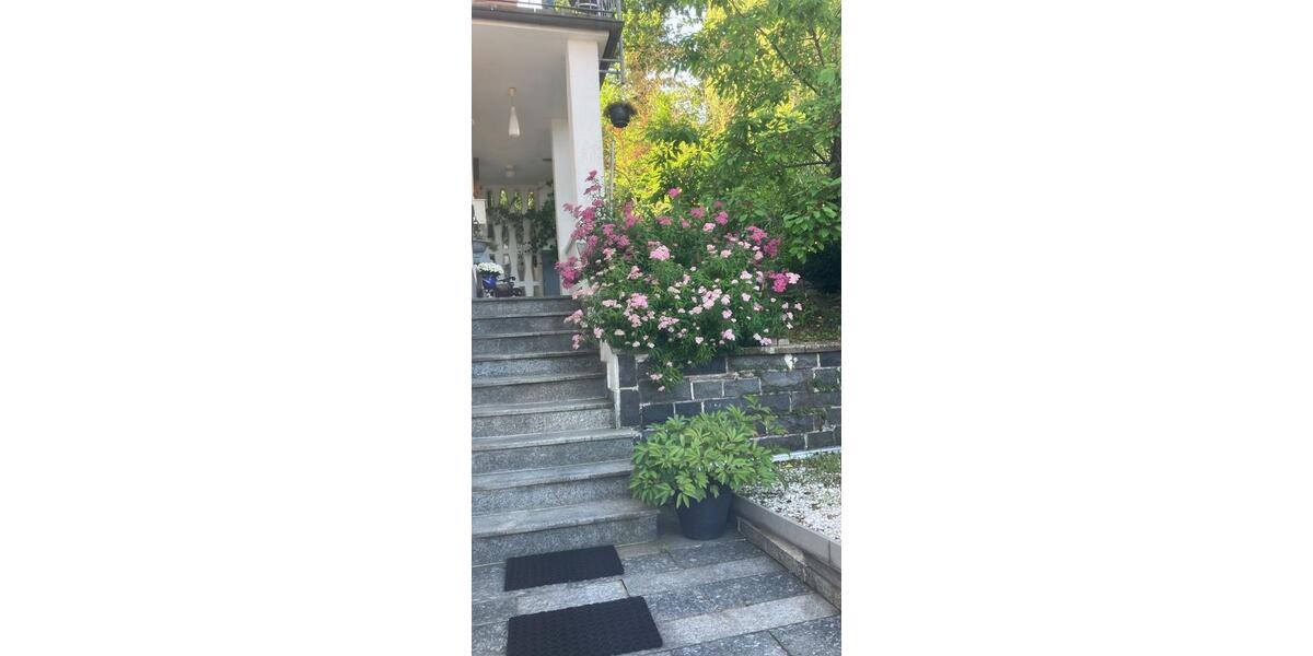 Einfamilienhaus Siegen Kaan-Marienborn - 7 Zimmer, 235 m&sup2;, 330.000&euro; | Angebot:26851474