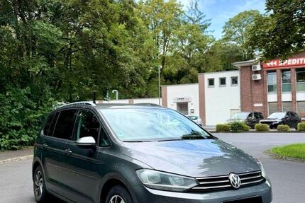 VW Touran 229.202 km 12.499 &euro; Mudersbach 57555