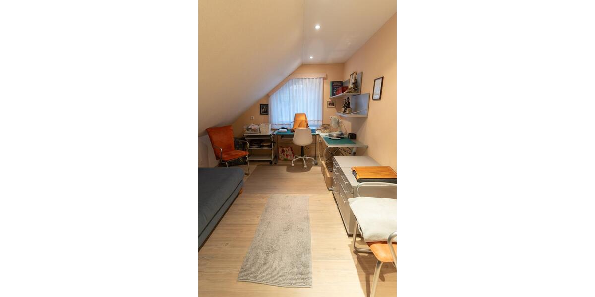 Dachgeschoßwohnung Hilchenbach - 3 Zimmer, 93 m&sup2;, 900&euro; | Angebot:25974797