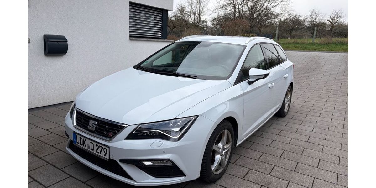 Seat Leon 35.600 km 16.650 &euro; Herborn 35745