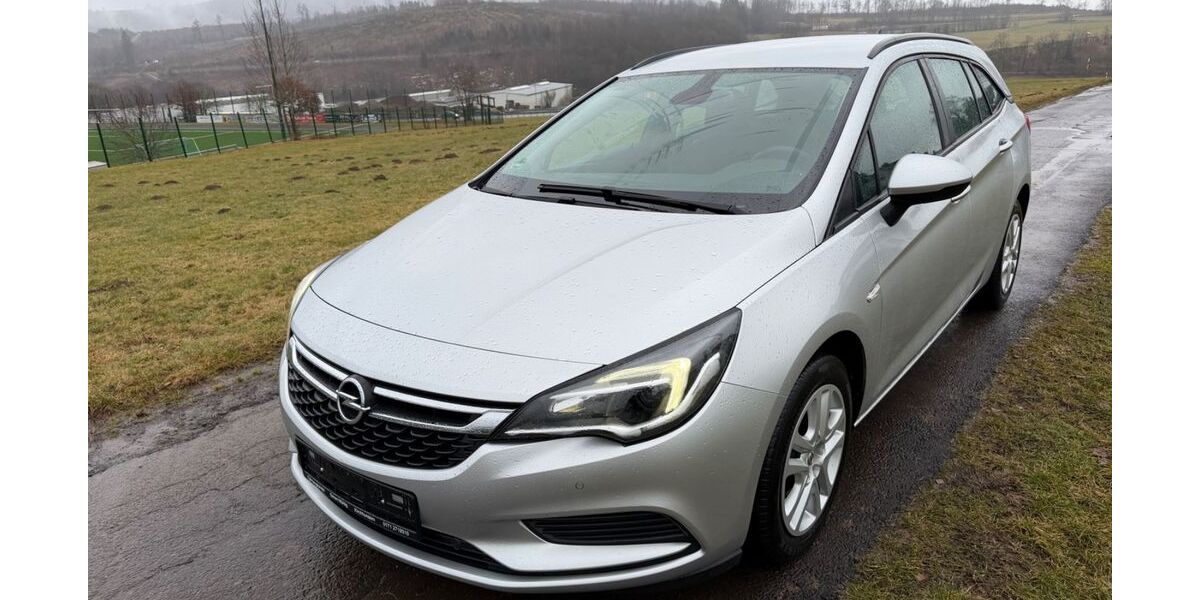 Opel Astra 74.000 km 12.490 &euro; Kirchhundem 57399