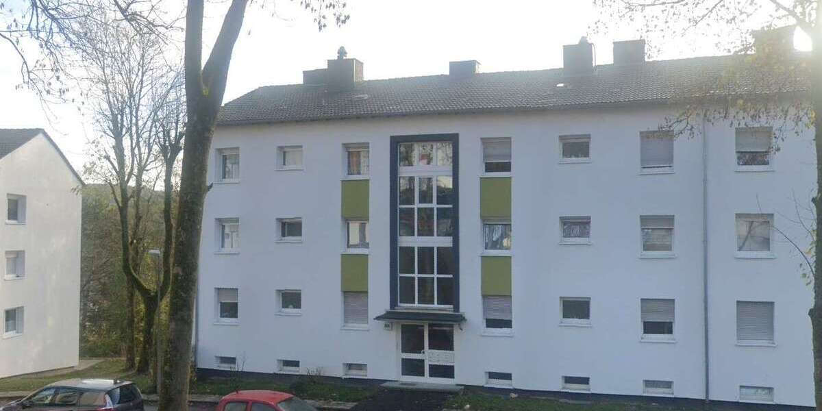 Etagenwohnung Siegen - 3 Zimmer, 79 m&sup2;, 685&euro; | Angebot:26677471