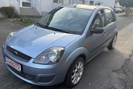 Ford Fiesta 164.000 km 2.390 &euro; Siegen 57072