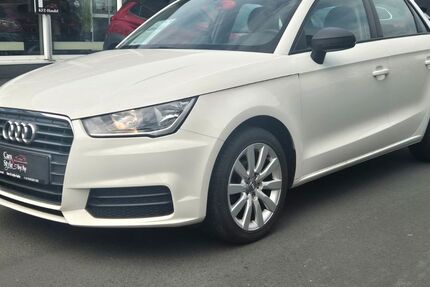 Audi A1 138.000 km 9.499 &euro; Dillenburg 35683