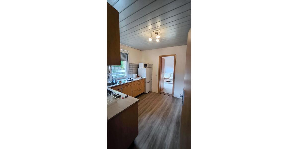 Mehrfamilienhaus, Wohnhaus Lennestadt - 8 Zimmer, 140 m&sup2;, 150.000&euro; | Angebot:27016994