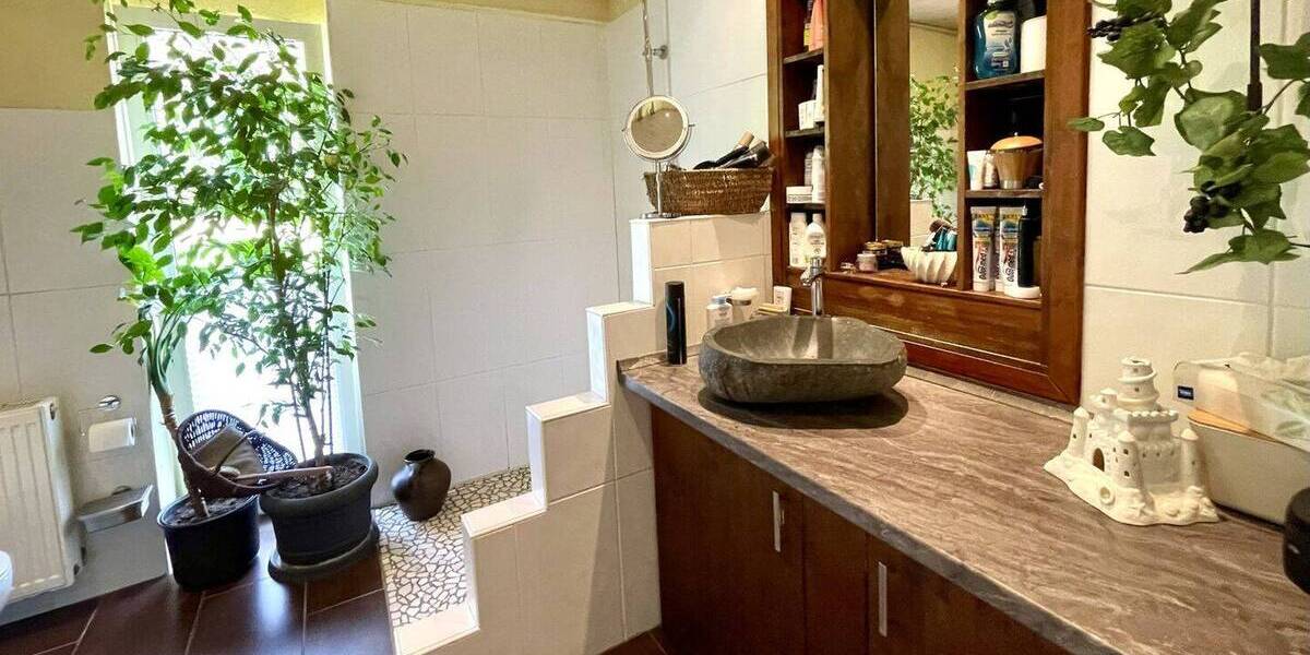 Einfamilienhaus Olpe / Oberveischede Oberveischede - 5 Zimmer, 156 m&sup2;, 240.000&euro; | Angebot:26892228