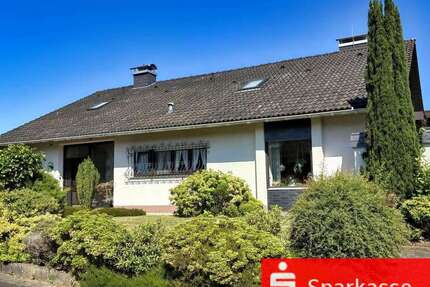 Haus Freudenberg - 7 Zimmer, 150 m&sup2;, 365.000&euro; | Angebot:27102476