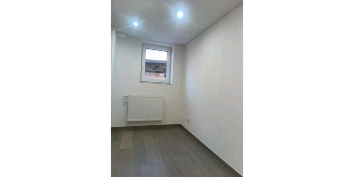 Erdgeschoßwohnung Haiger - 1 Zimmer, 30 m&sup2;, 350&euro; | Angebot:26020948