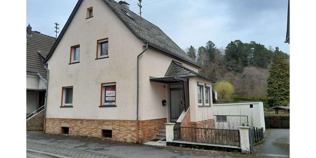 Einfamilienhaus Wissen Frankenthal - 4 Zimmer, 100 m&sup2;, 175.000&euro; | Angebot:26082420