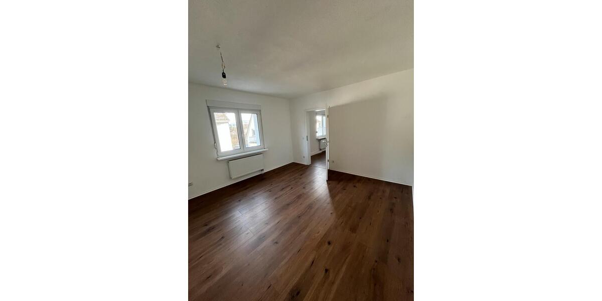 Einfamilienhaus Siegen Eiserfeld - 6 Zimmer, 130 m&sup2;, 249.500&euro; | Angebot:25273021