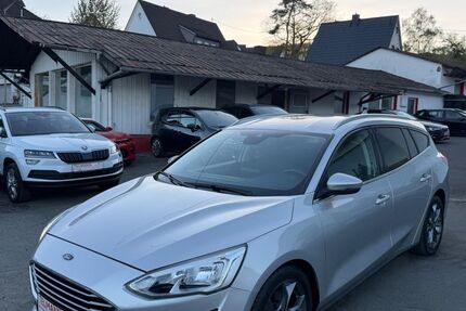 Ford Focus 98.000 km 12.890 &euro; Neunkirchen 57290