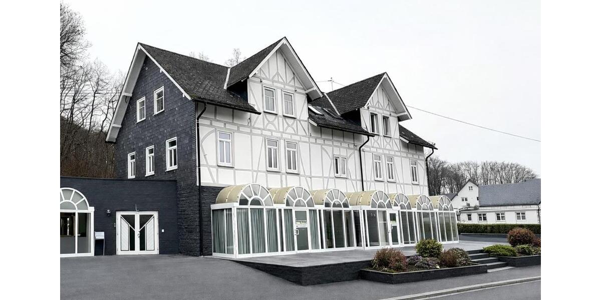 Mehrfamilienhaus, Wohnhaus Bad Marienberg (Westerwald) - 12 Zimmer, 607 m&sup2;, 1.200.000&euro; | Angebot:24950137